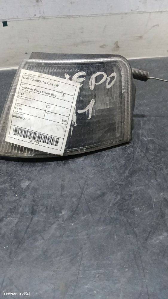 Farolim De Pisca Frente Esq Seat Toledo I (1L) - 1