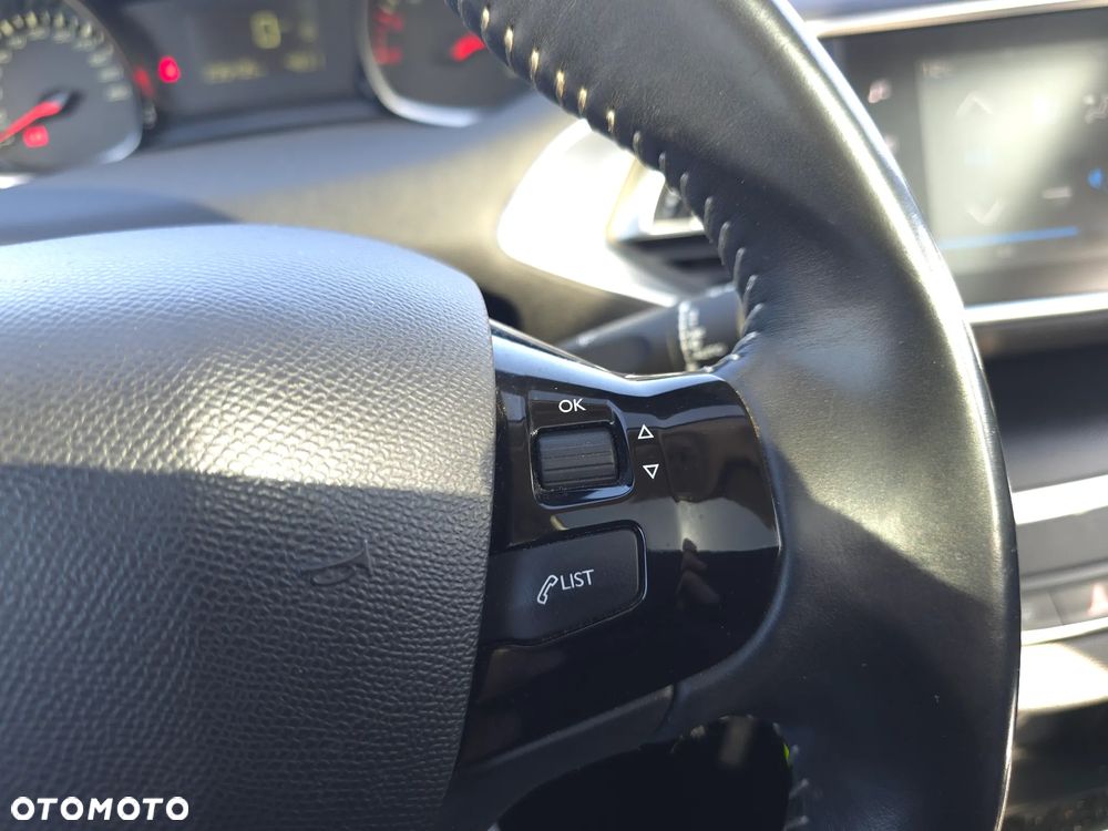 Peugeot 308 1.5 BlueHDi Business Line S&S - 22