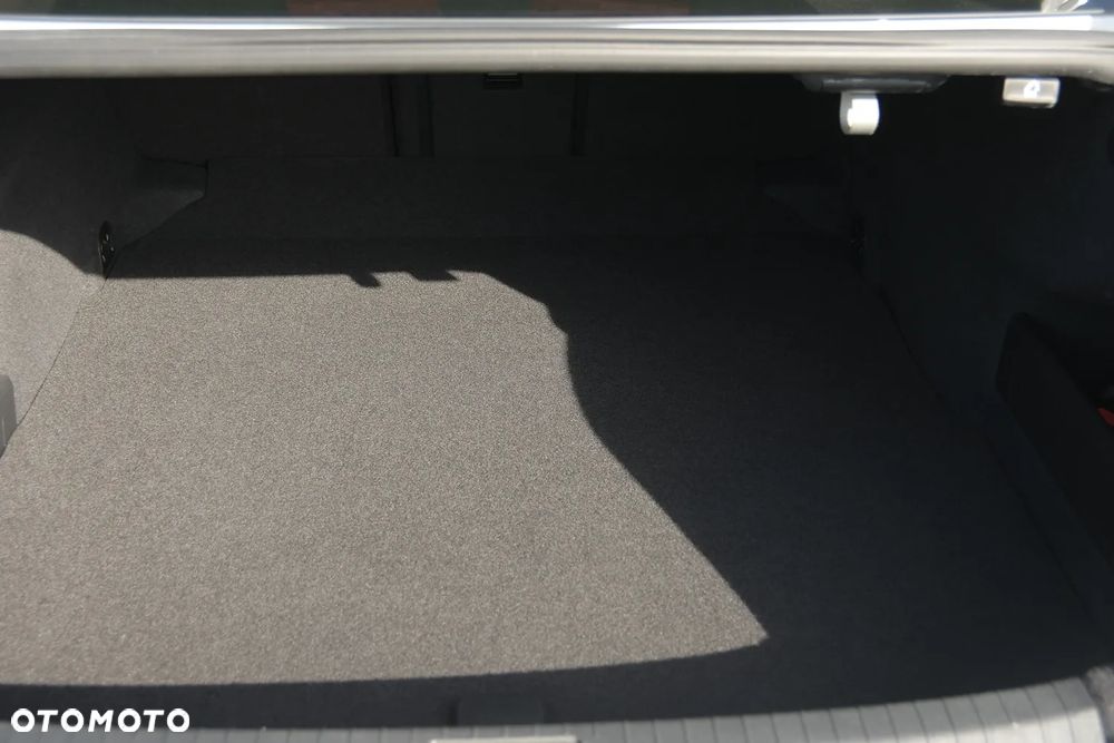 Volkswagen Passat 2.0 TDI BMT SCR 4Mot Highline DSG7 - 21