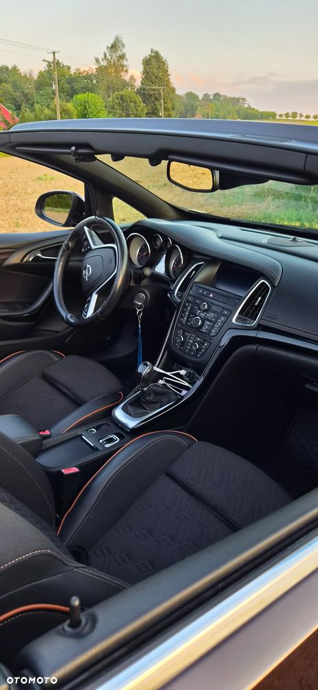 Opel Cascada - 18