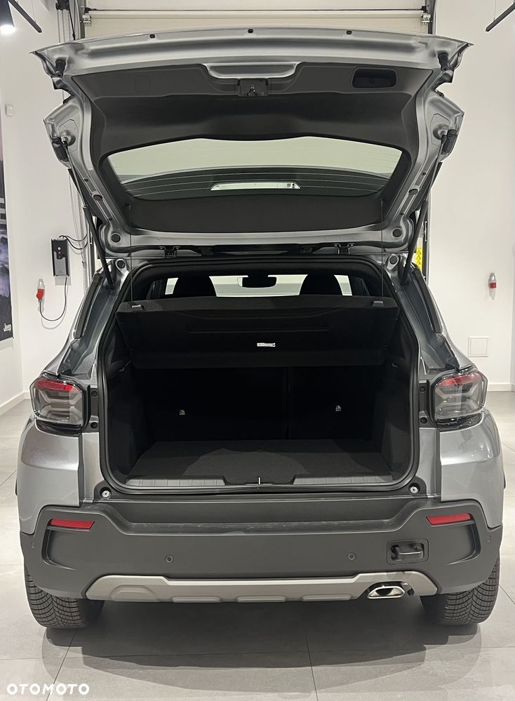 Jeep Avenger 1.2 T3 mHEV Upland 4xe eDCT6 - 13