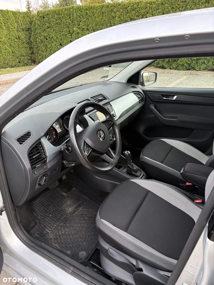 Skoda Fabia 1.0 TSI Ambition DSG - 8