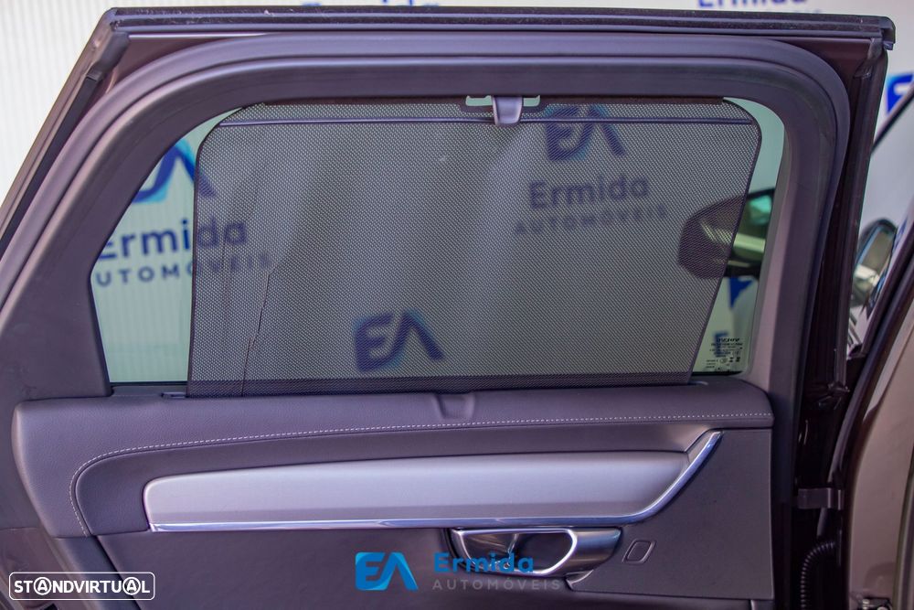 Volvo V90 2.0 T6 PHEV R-Design AWD - 46