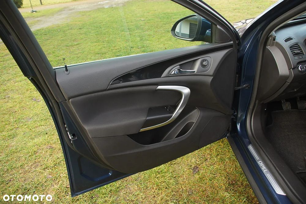 Opel Insignia - 24