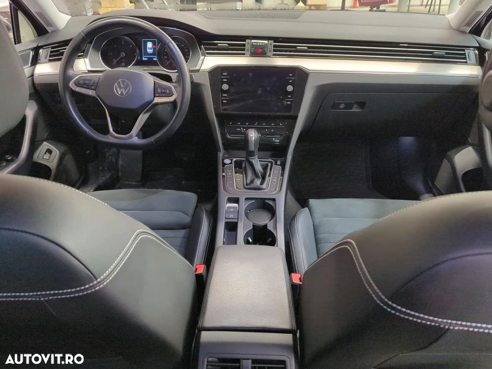 Volkswagen Passat - 5