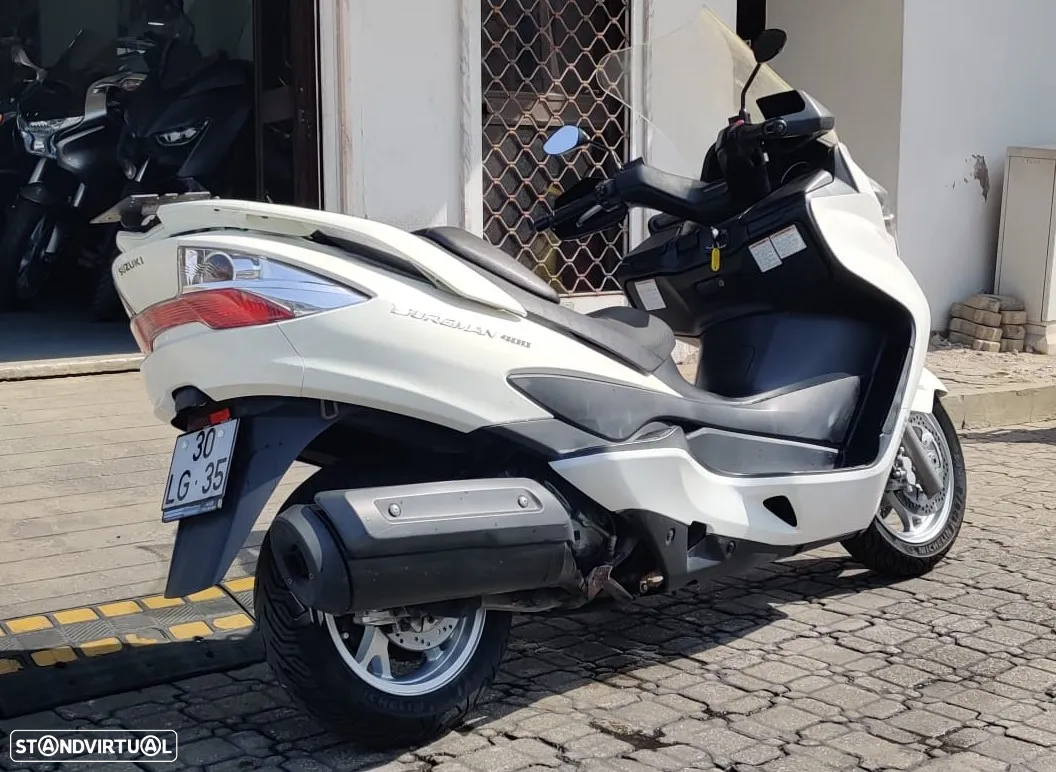Suzuki Burgman 400 - 10