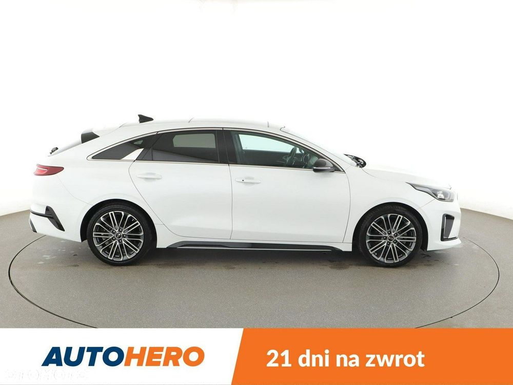 Kia ProCeed 1.6 CRDi GT Line DCT - 9