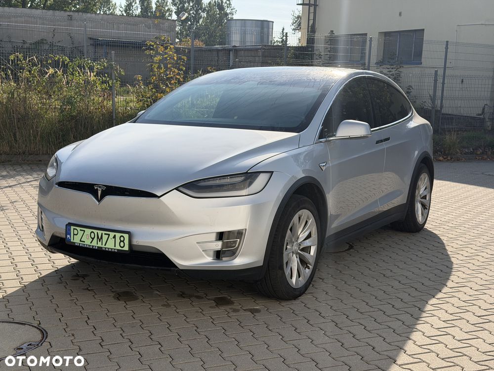 Tesla Model X Long Range Plus - 4