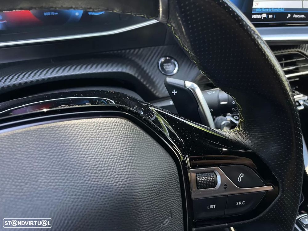 Peugeot 2008 PureTech 130 EAT8 GT - 21