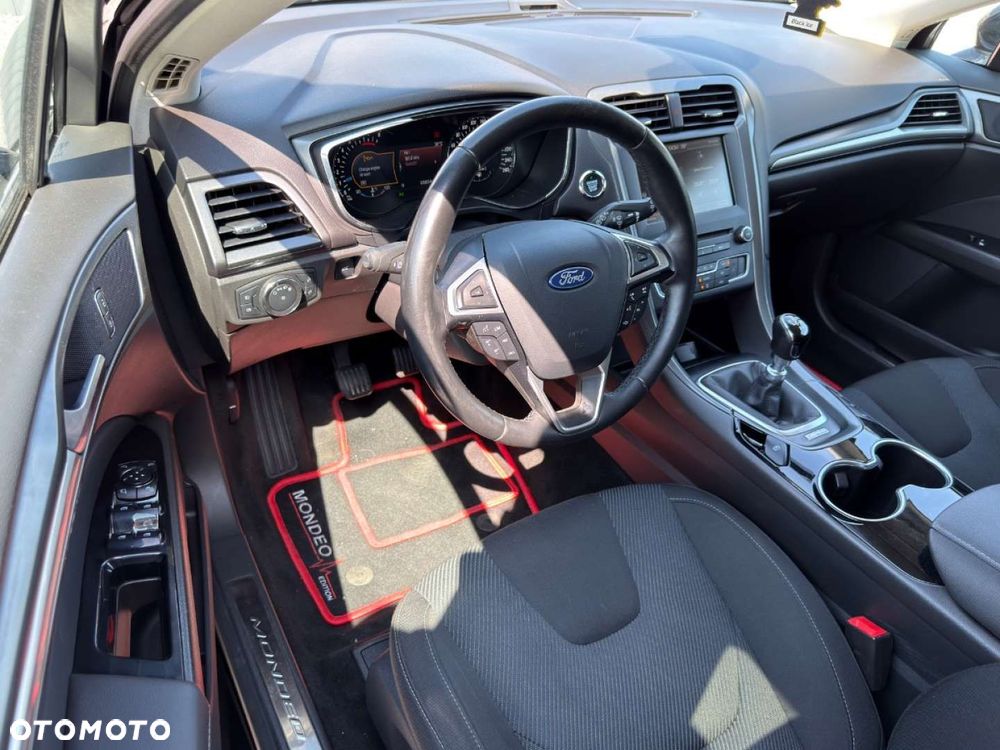 Ford Mondeo - 14