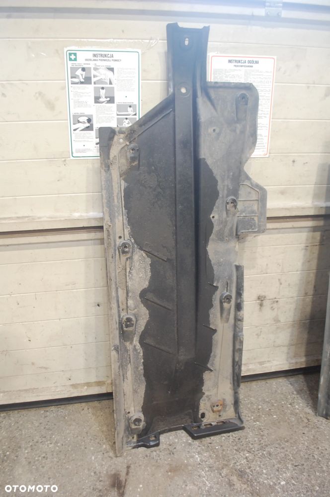 OSŁONA PODWOZIA LEWA PRAWA 6Q7825211 6Q7825212 SKODA ROOMSTER PRAKTIK - 5