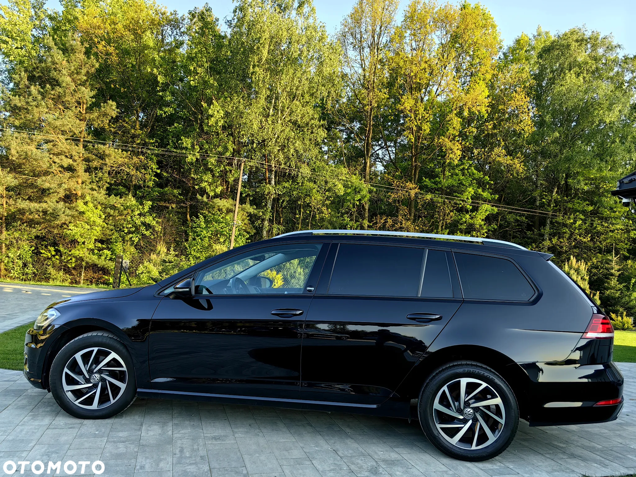 Volkswagen Golf 2.0 TDI DSG Sound - 20