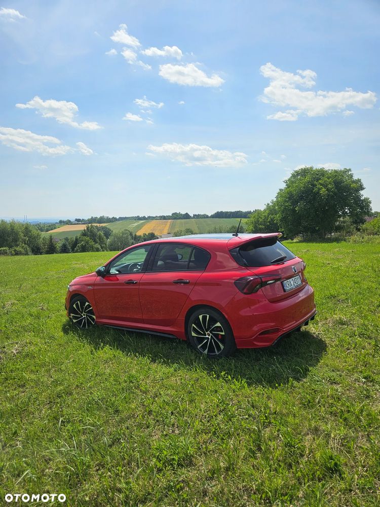 Fiat Tipo 1.6 MultiJet 16v Sport - 8