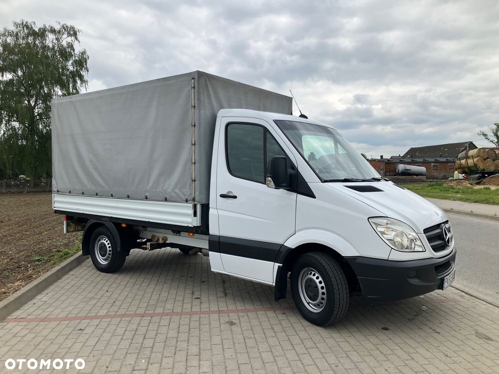 Mercedes-Benz Sprinter - 8