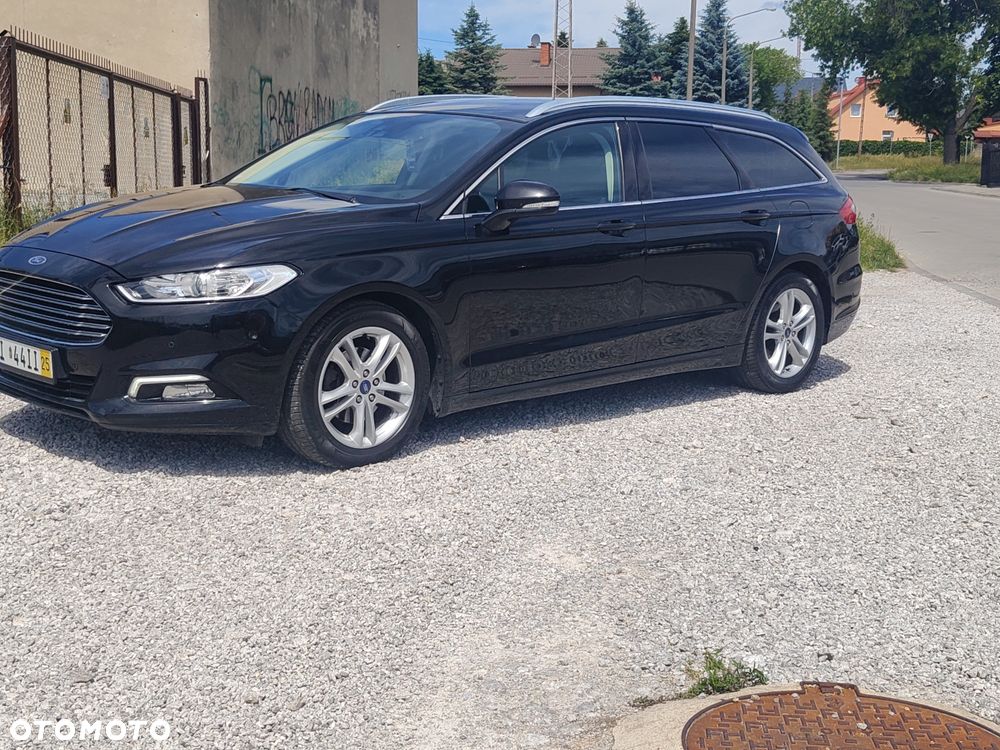 Ford Mondeo - 25