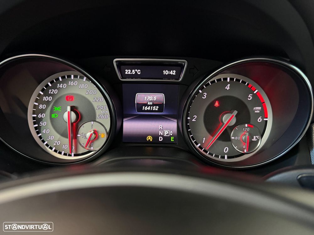 Mercedes-Benz CLA 220 d Urban Aut. - 15