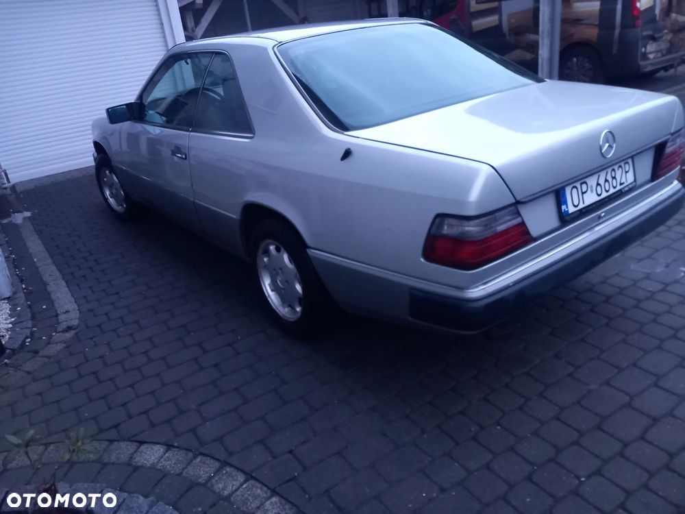 Mercedes-Benz W124 (1984-1993) - 3