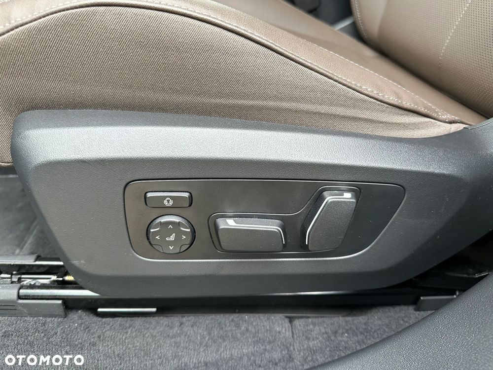 BMW X3 xDrive20d mHEV - 10