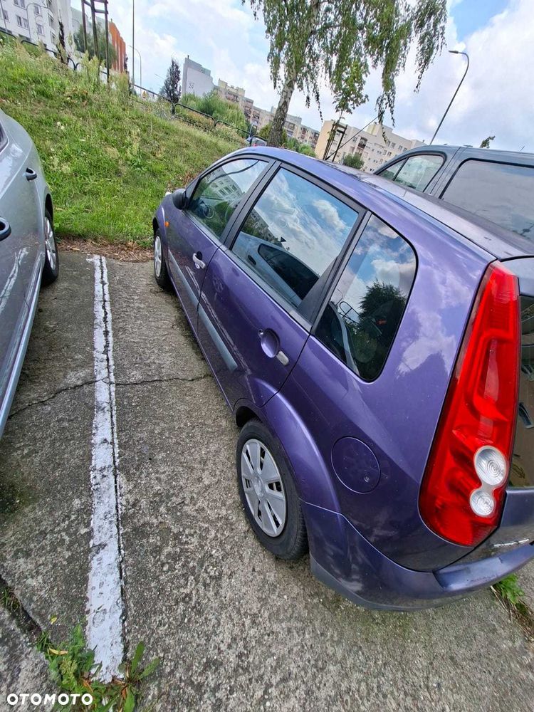 Ford Fiesta - 2