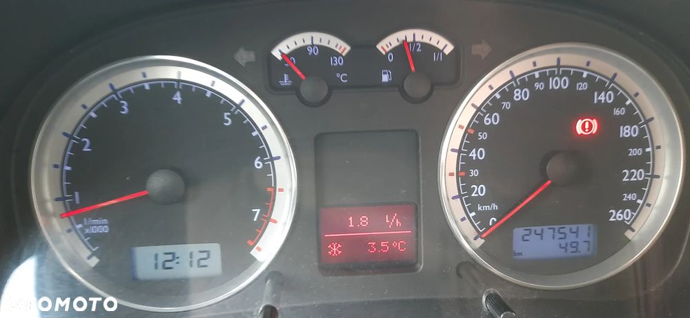 Volkswagen Golf 2.0 Comfortline - 11