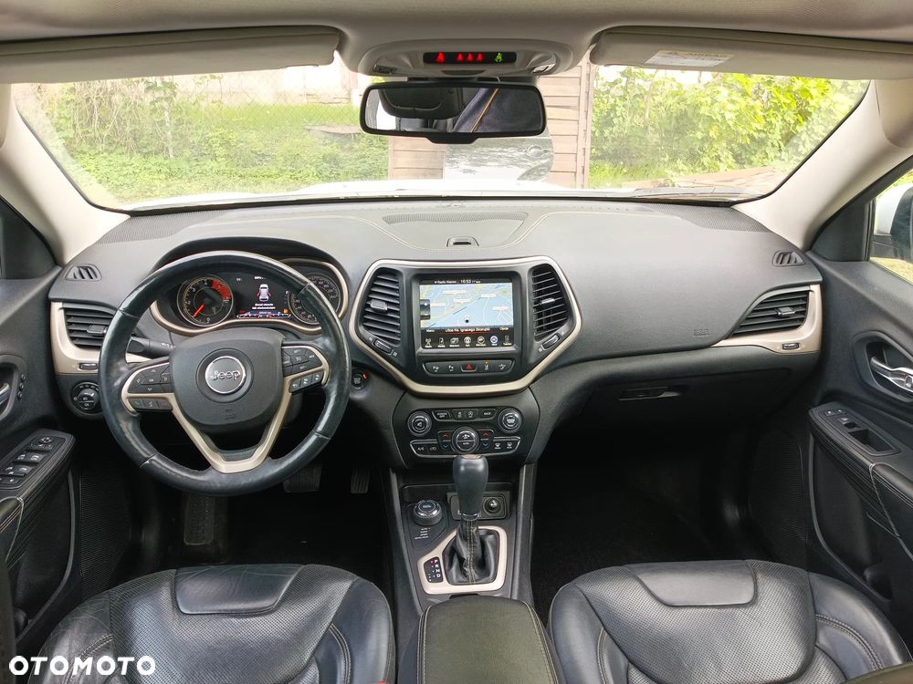 Suzuki Ignis 1.2 SHVS Premium CVT - 25