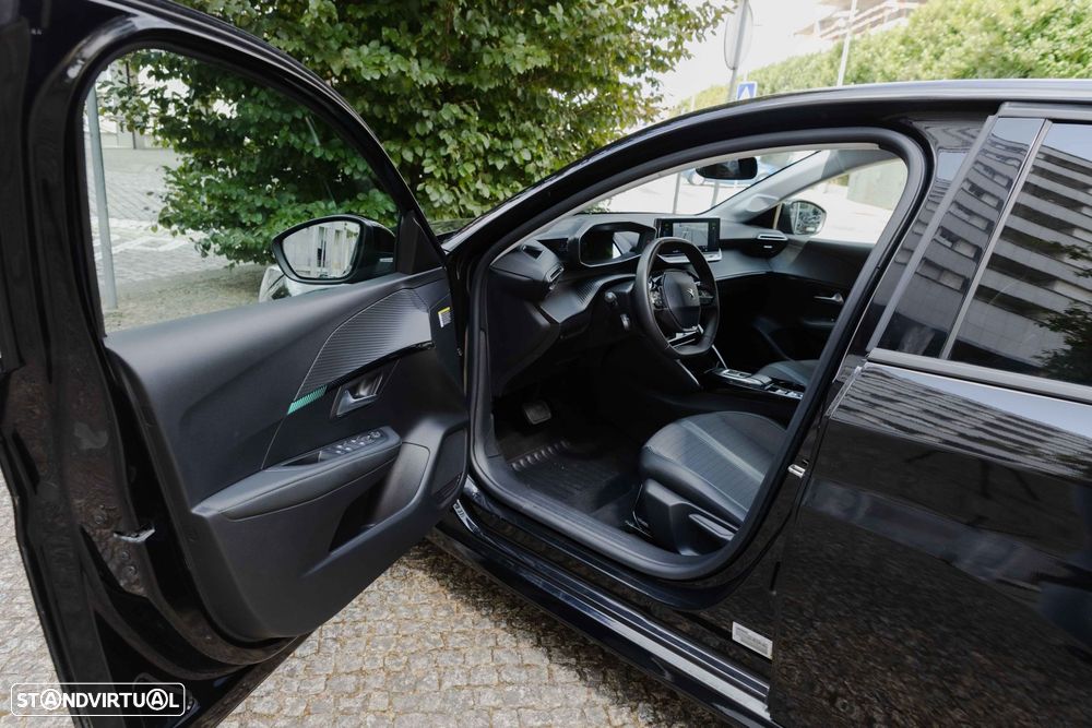 Peugeot e-208 50 kWh Allure - 12