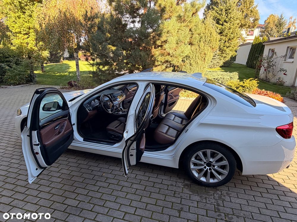 BMW Seria 5 - 16