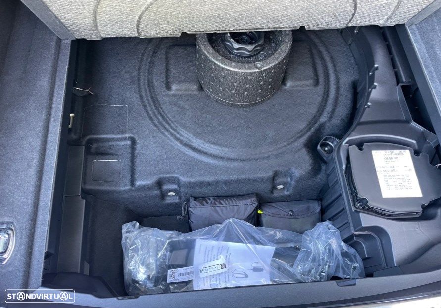 Audi Q8 e-Tron 50 quattro S line - 29