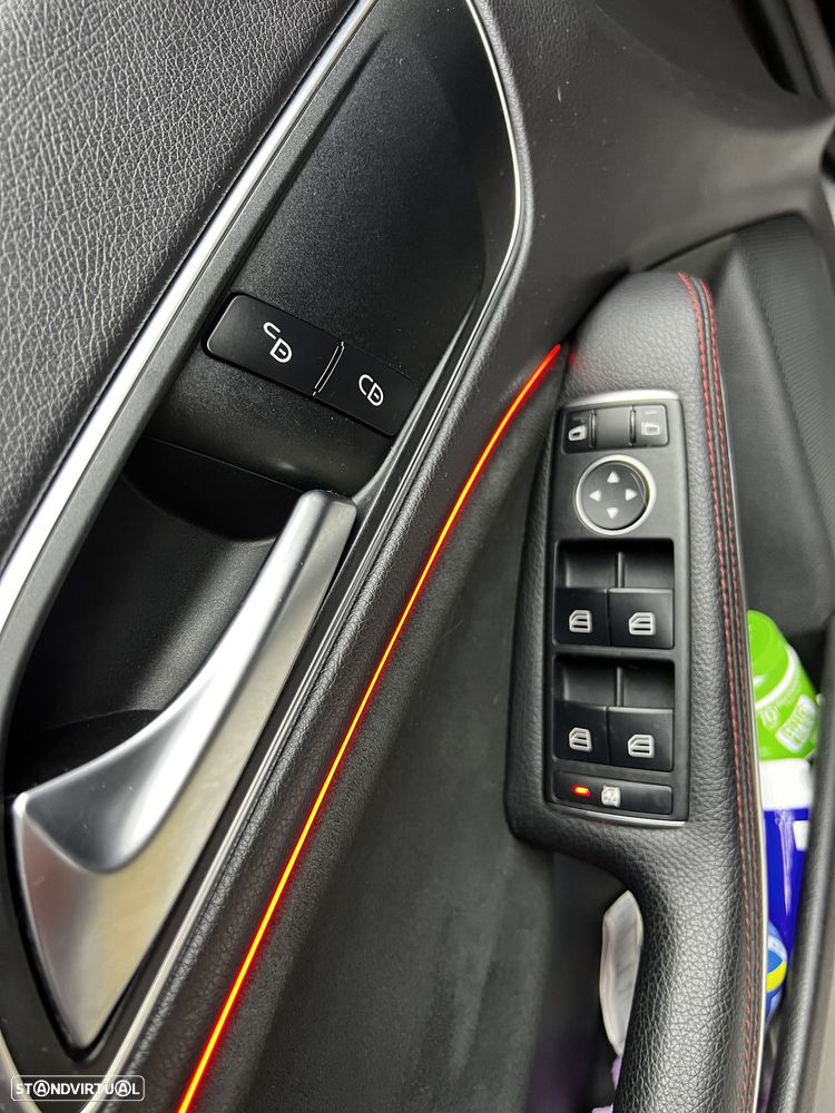 Mercedes-Benz CLA 180 AMG Line - 27