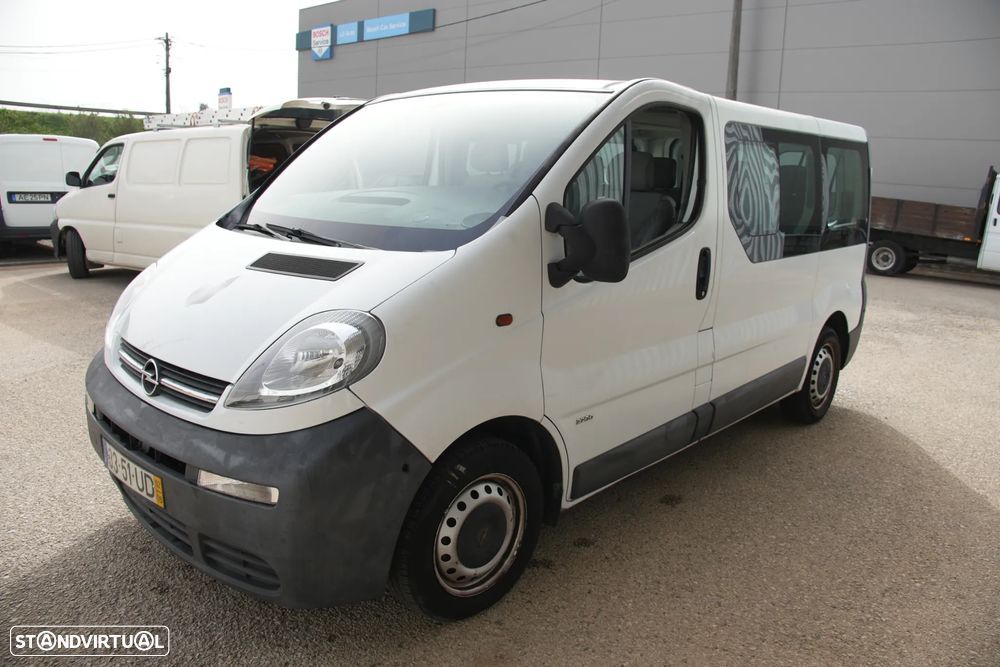 Opel Vivaro 9Lugares 1.9DTI 101cv - 3