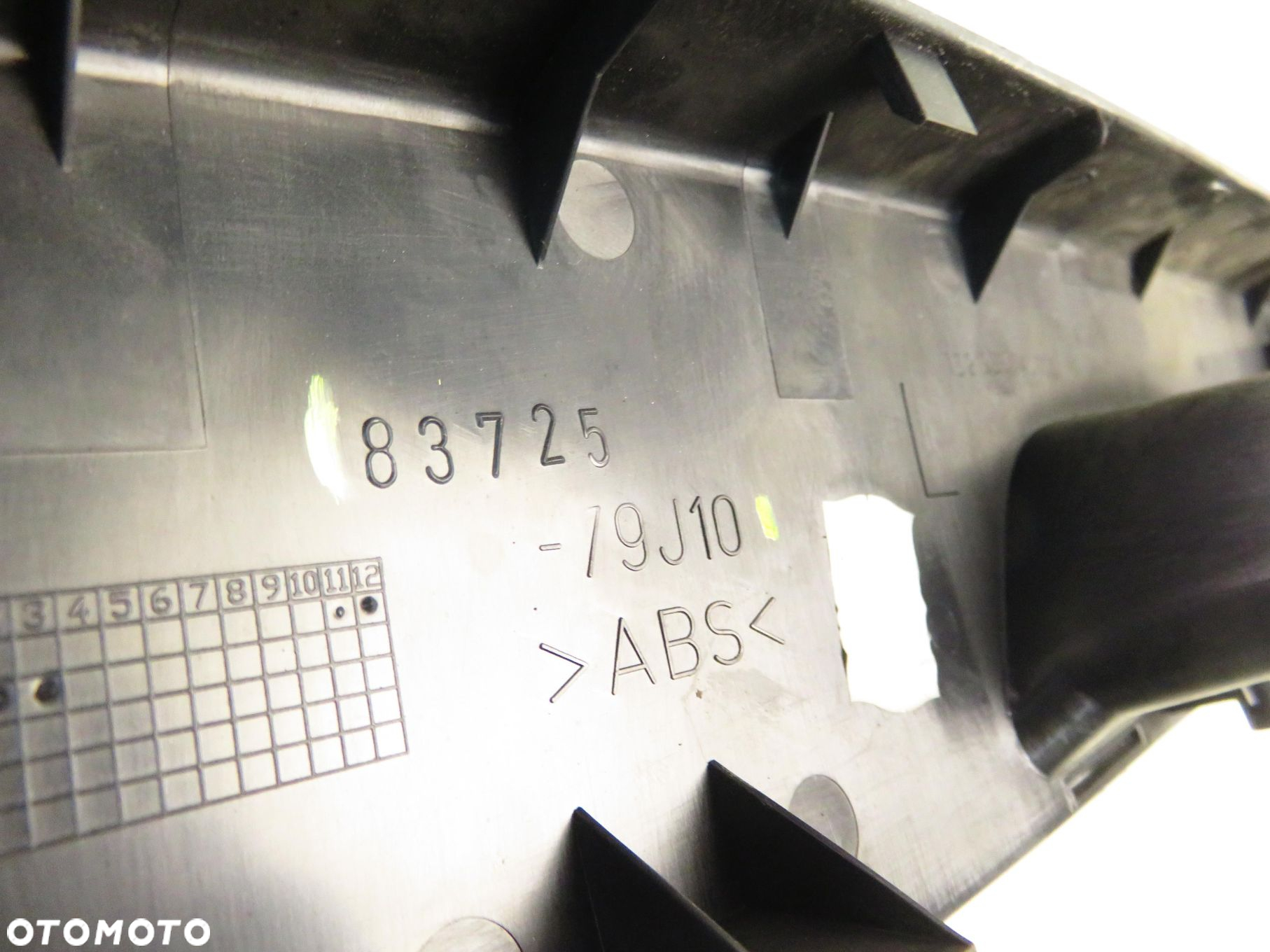 PANEL SZYB SUZUKI SX4 (EY, GY) 8372579J10 - 4