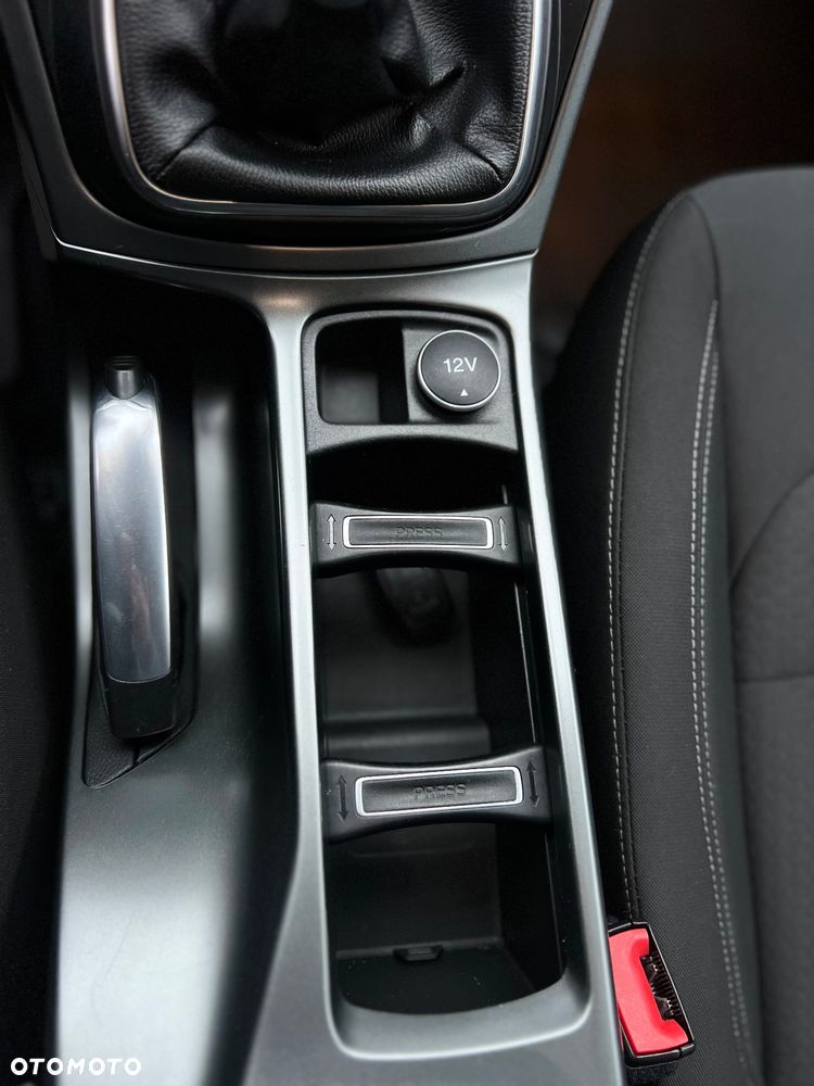 Ford Kuga 2.0 TDCi 4x4 Vignale - 32