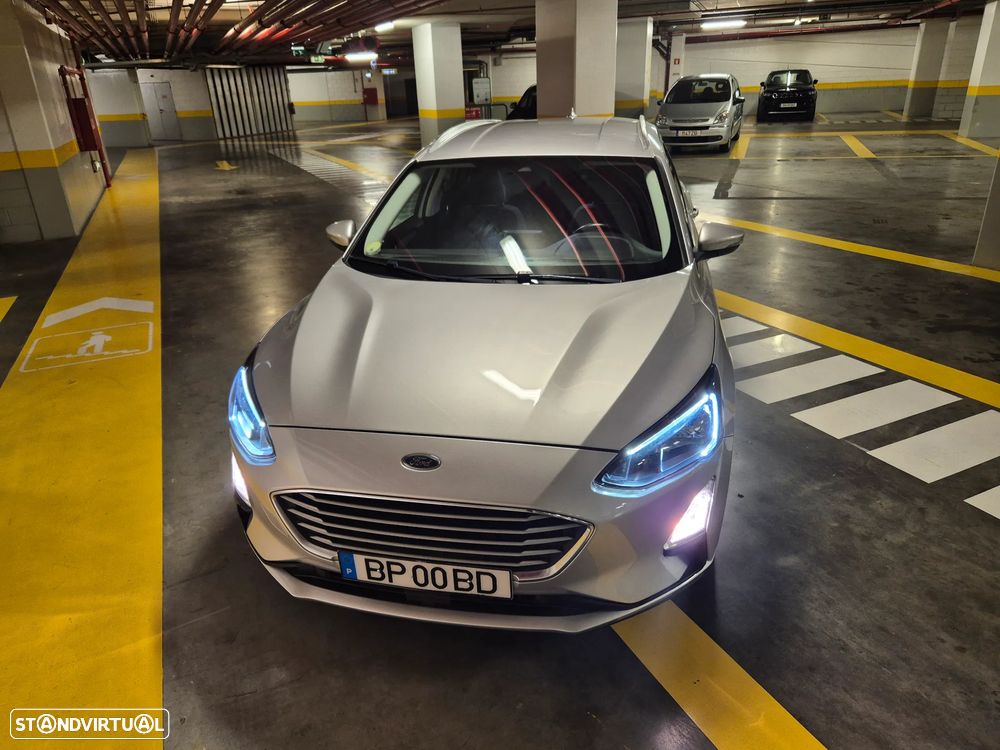 Ford Focus SW 1.5 EcoBlue S&S Aut. TITANIUM - 6