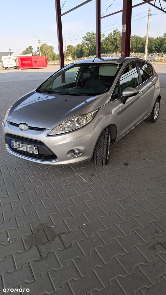 Ford Fiesta - 4