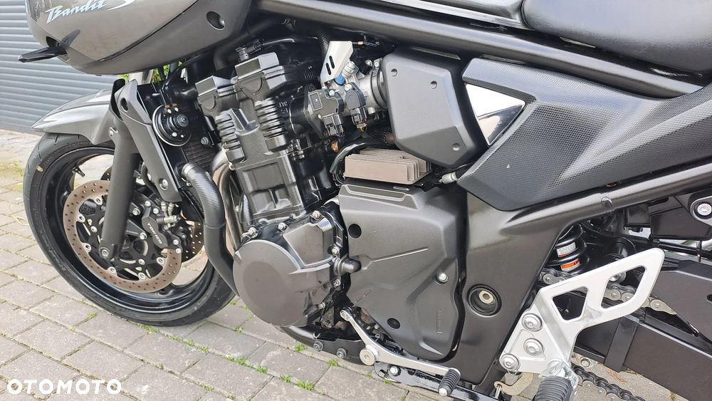 Suzuki Bandit - 33