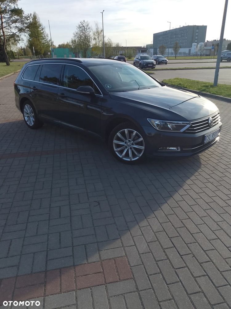 Volkswagen Passat 2.0 TDI SCR DSG Comfortline - 10