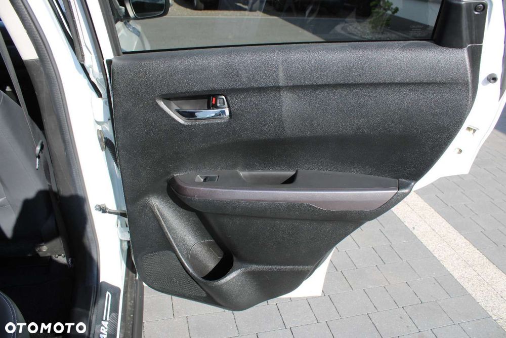 Suzuki Vitara - 22