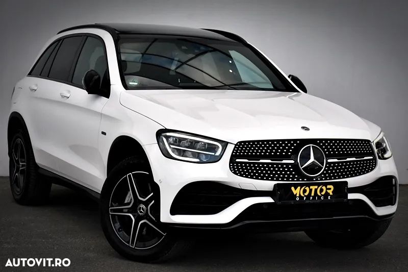 Mercedes-Benz GLC 300 de 4Matic 9G-TRONIC AMG Line - 3