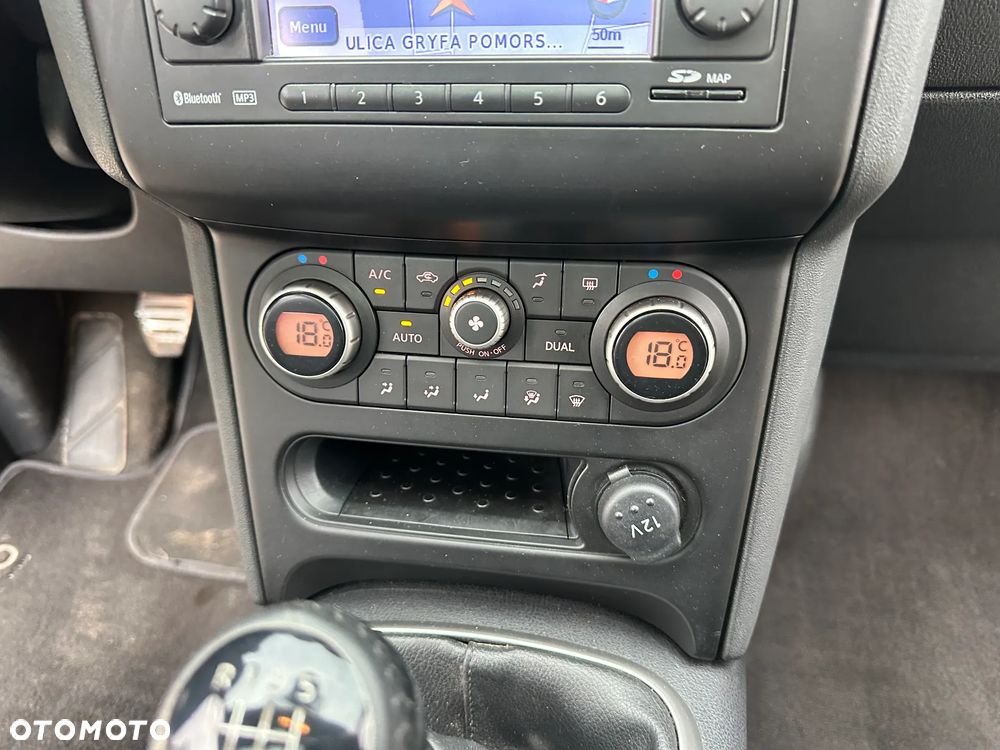 Nissan Qashqai+2 2.0 acenta - 25