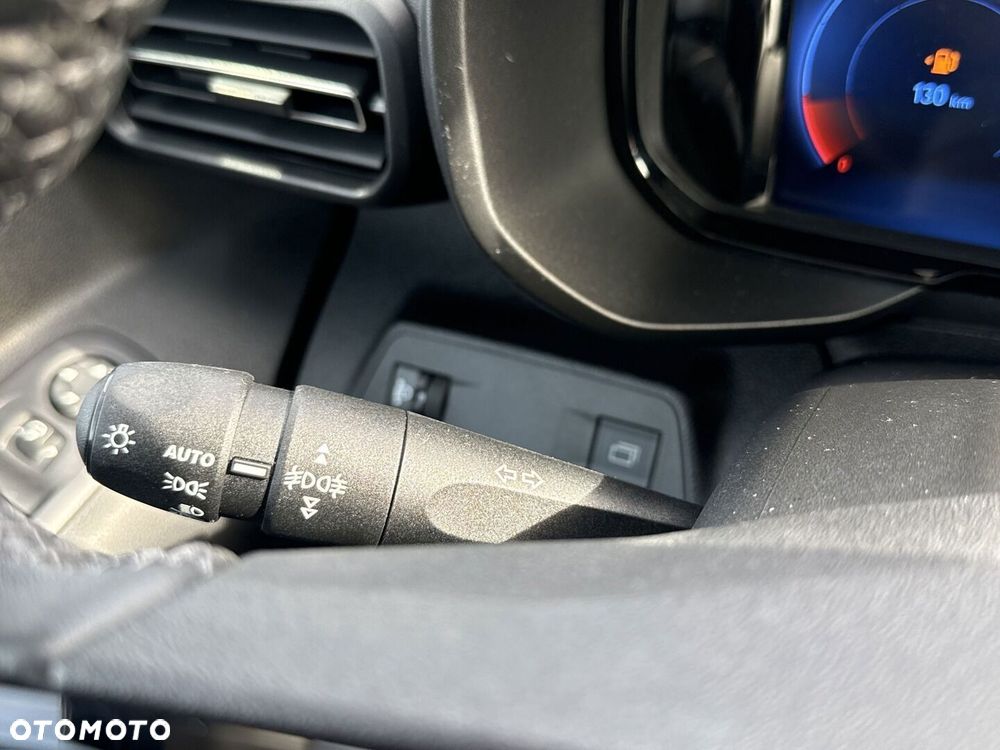 Toyota Proace City Verso 1.5 D-4D VIP - 23