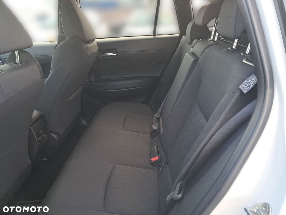 Toyota Corolla Cross - 17
