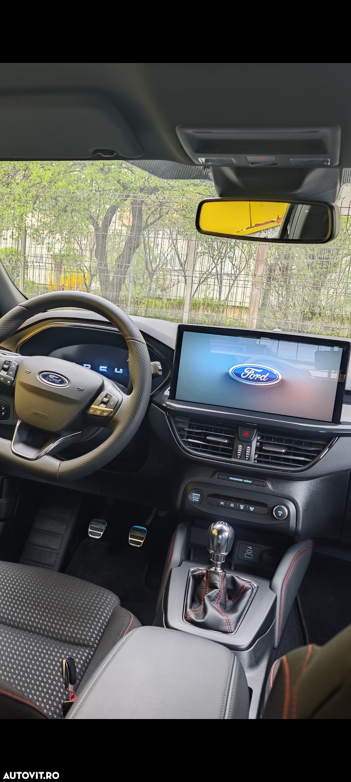 Ford Focus - 7