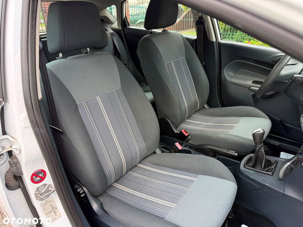 Ford Fiesta 1.25 Viva - 26