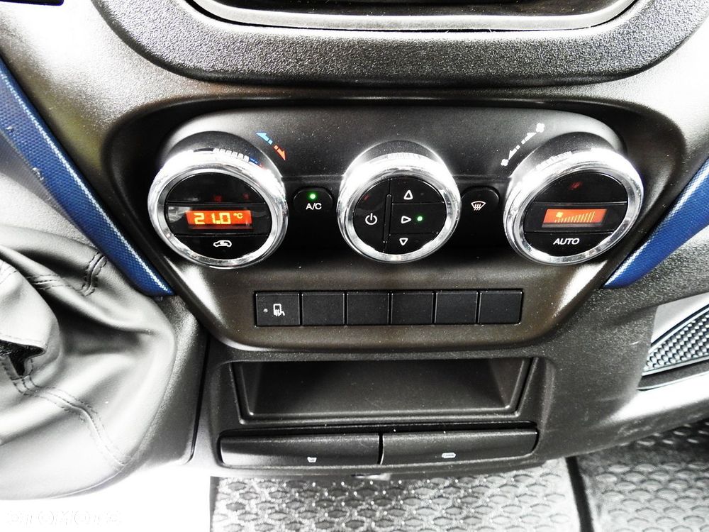 Iveco DAILY 35S18 PLANDEKA WINDA 8 PALET TEMPOMAT KLIMATYZACJA  180KM - 37