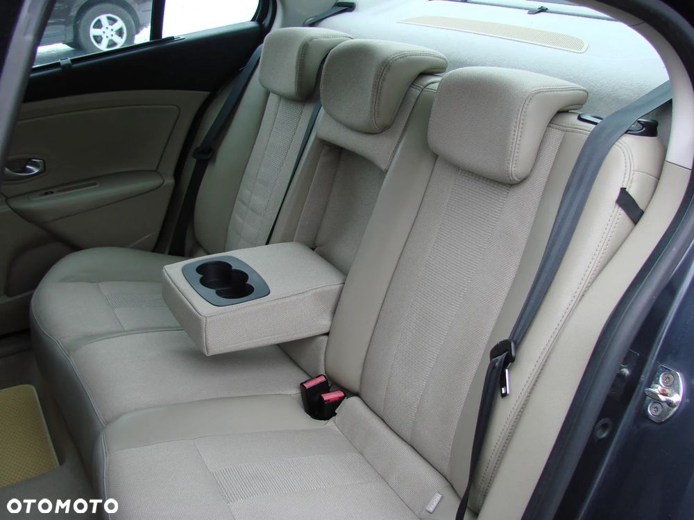 Renault Fluence - 15