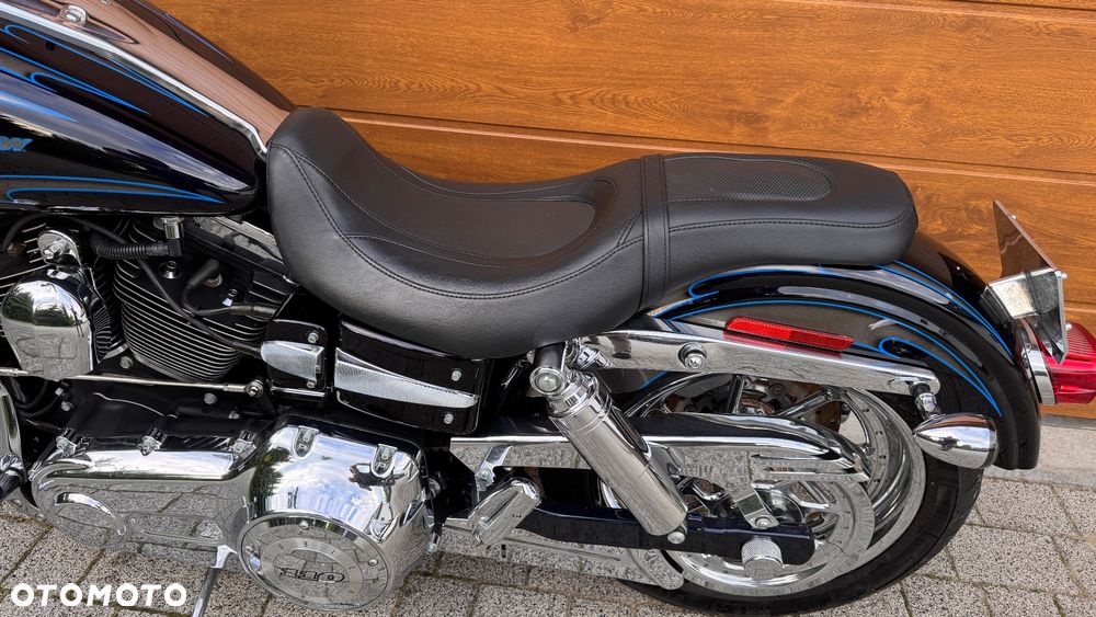Harley-Davidson Dyna - 16