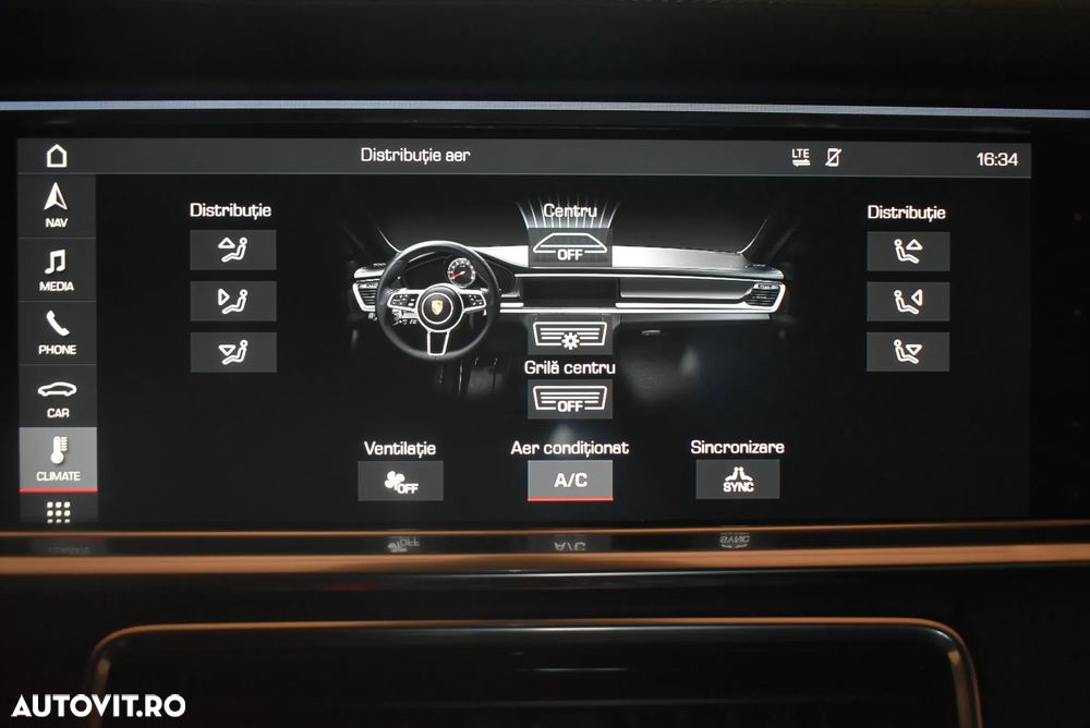 Porsche Panamera 4 E-Hybrid - 23