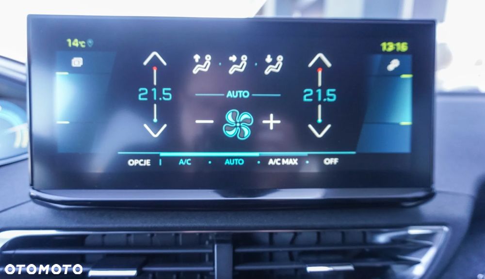 Peugeot 3008 1.6 PureTech Hybrid PHEV Allure Pack S&S EAT8 - 17