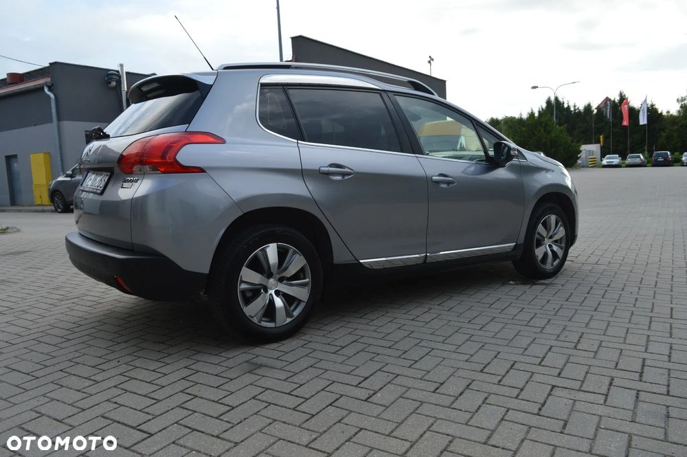 Peugeot 2008 1.6 VTi Allure - 10