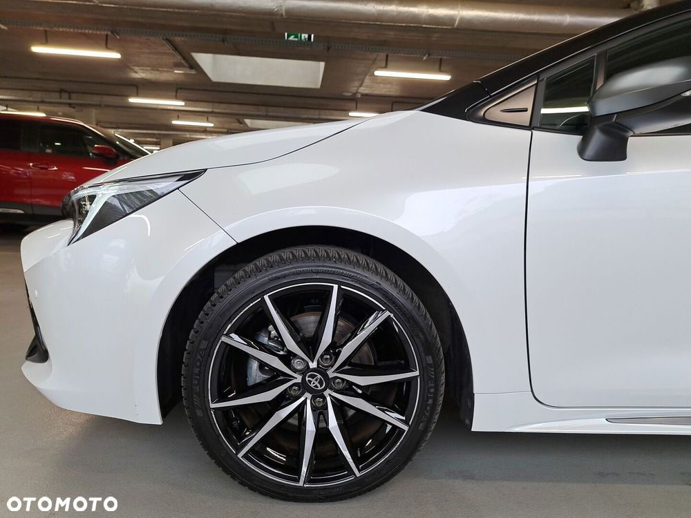 Toyota Corolla - 38
